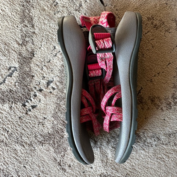 Chaco Girls Pink Sandals - Picture 6 of 6